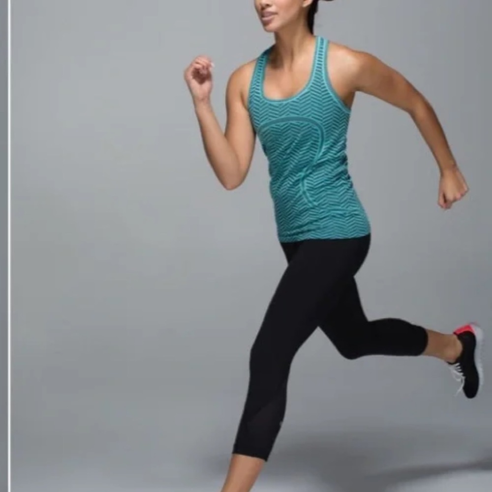 Lululemon Swiftly Tech Racerback Running Tank - image 8